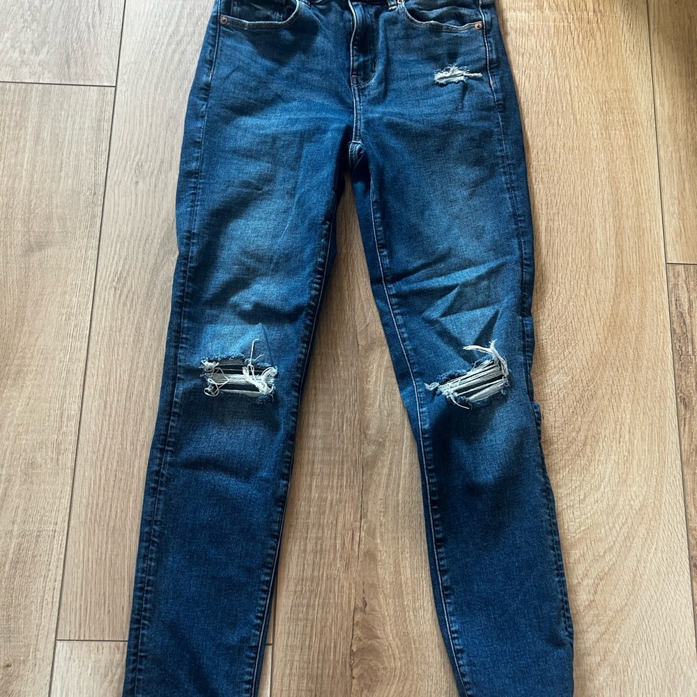 American Eagle Outfitters Dark Blue Distressed Skinny Jeans
